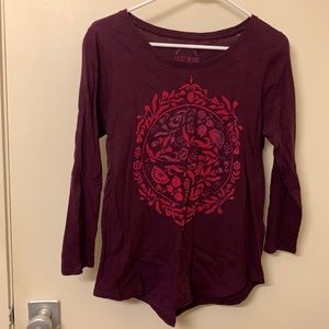 Lucky Brand purple 3/4 sleeve tee with pink velvet boho design size M